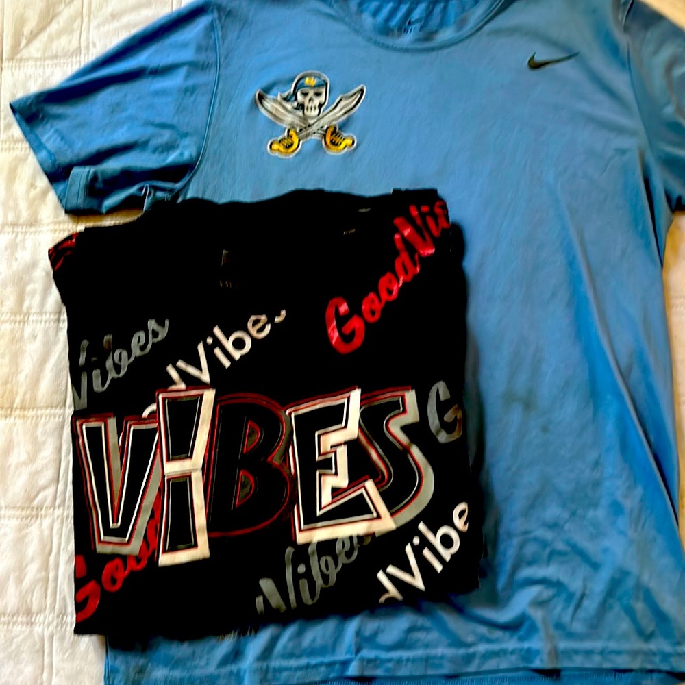 Nike/Hustle size L t-shirts